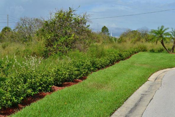 Country Club Acres: Capps Road, Lake Wales, FL 33898